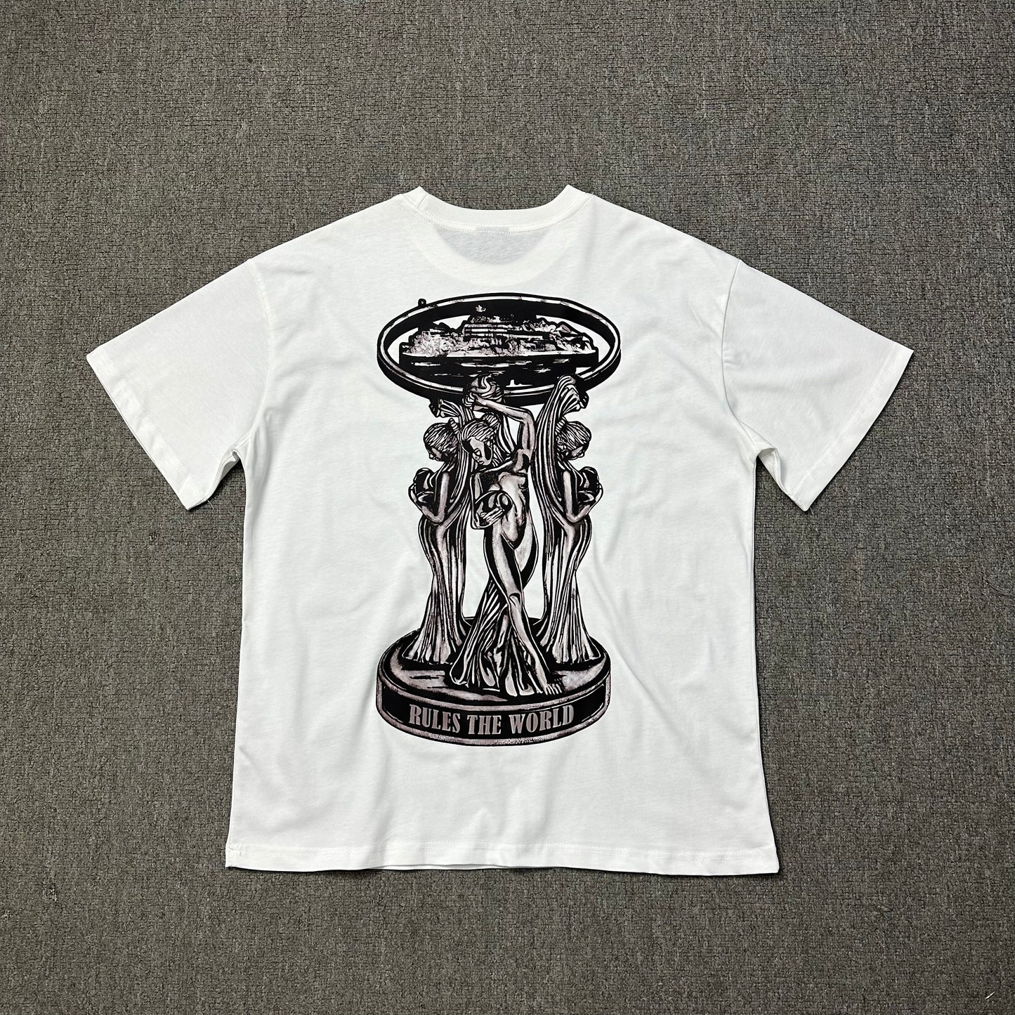 CORTEIZ WORLD IS YOURS T-SHIRT