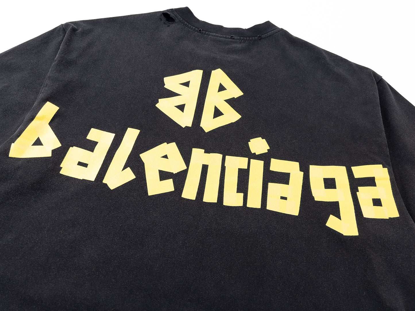 BALENCIAGA TAPE TYPE BLACK T-SHIRT