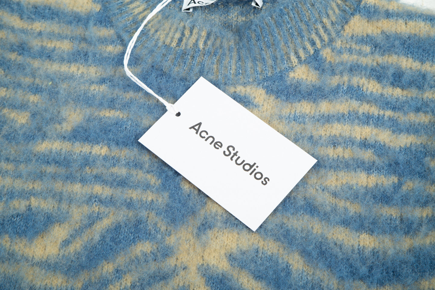 ACNE STUDIOS JACQUARD CREWNECK SWEATER