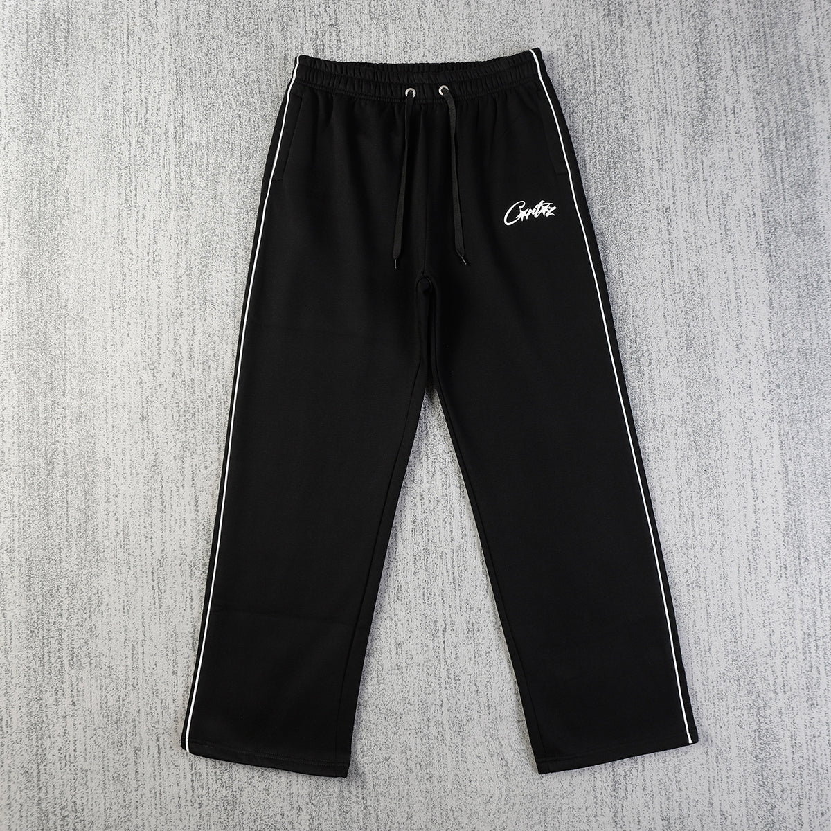 CORTEIZ BLACK AND WHITE PANTS
