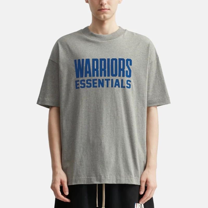 FEAR OF GODS ESSENTIALS NBA WARRIORS GREY TEE