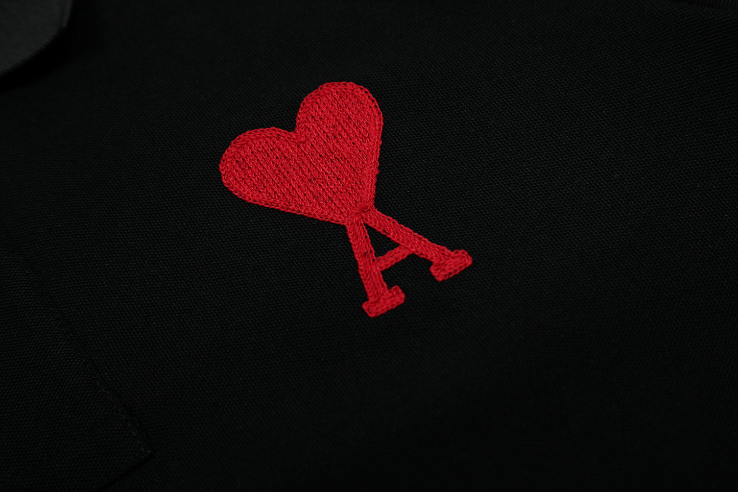 AMI PARIS BLACK AND RED POLO T-SHIRT
