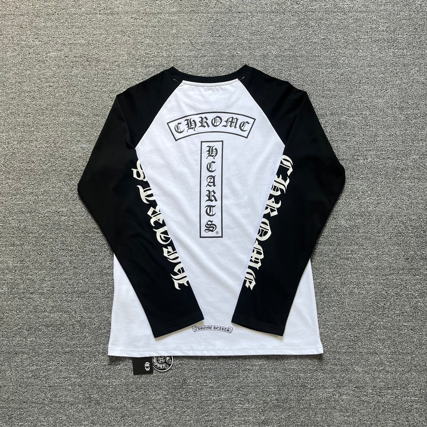 CHROME HEARTS LONG SLEEVE BLACK AND WHITE T-SHIRT
