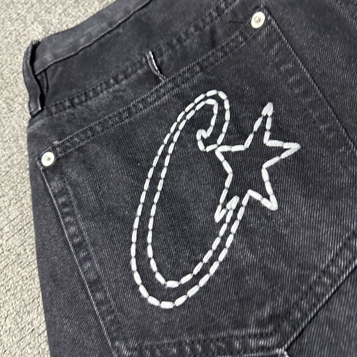 CORTEIZ JEANS SHORTS