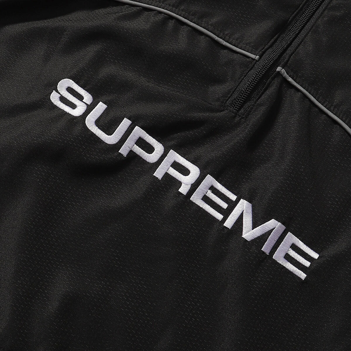 SUPREME FW24 WEEK11 REFLECTIVE PIPING BLACK PULLOVER