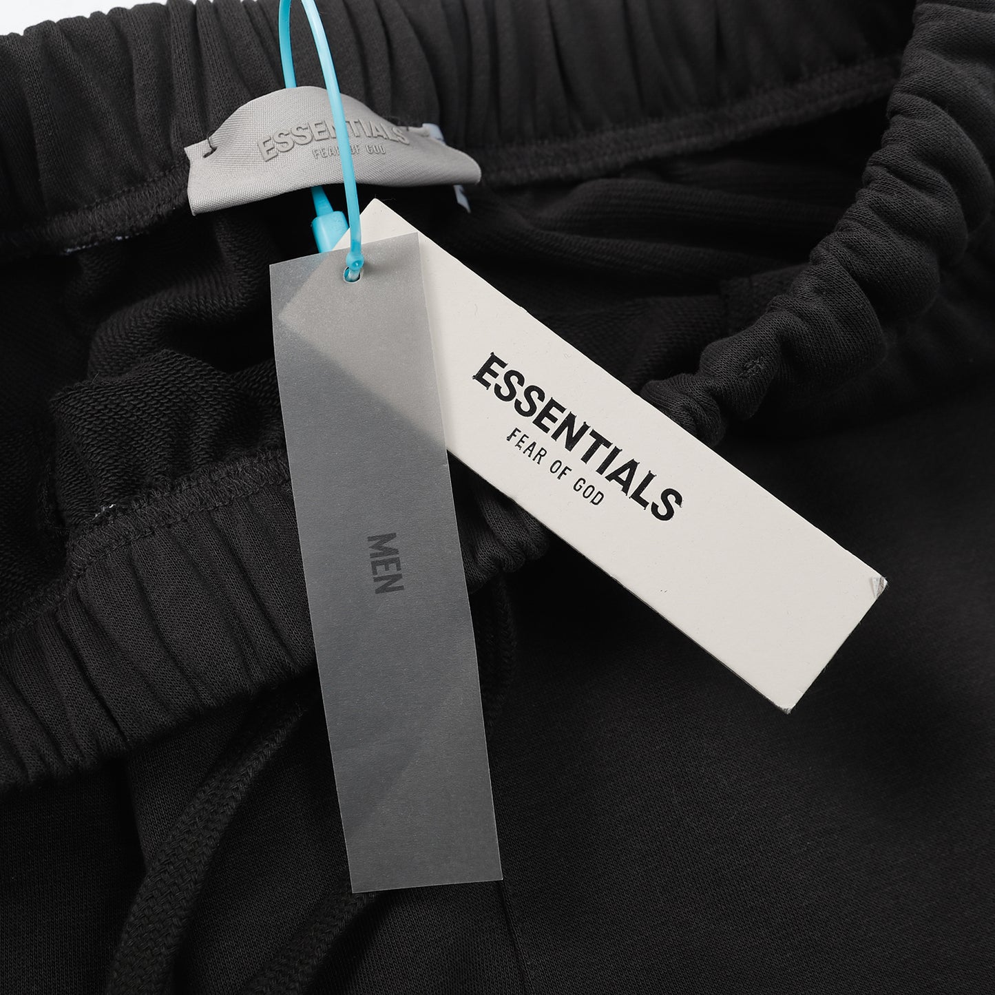 FEAR OF GODS ESSENTIALS BASIC BLACK SHORT