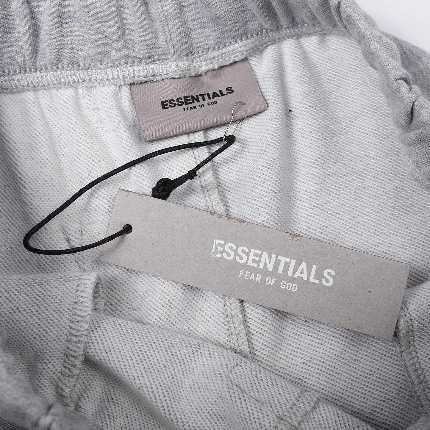 FEAR OF GODS ESSENTIALS GREY SS20 SHORTS