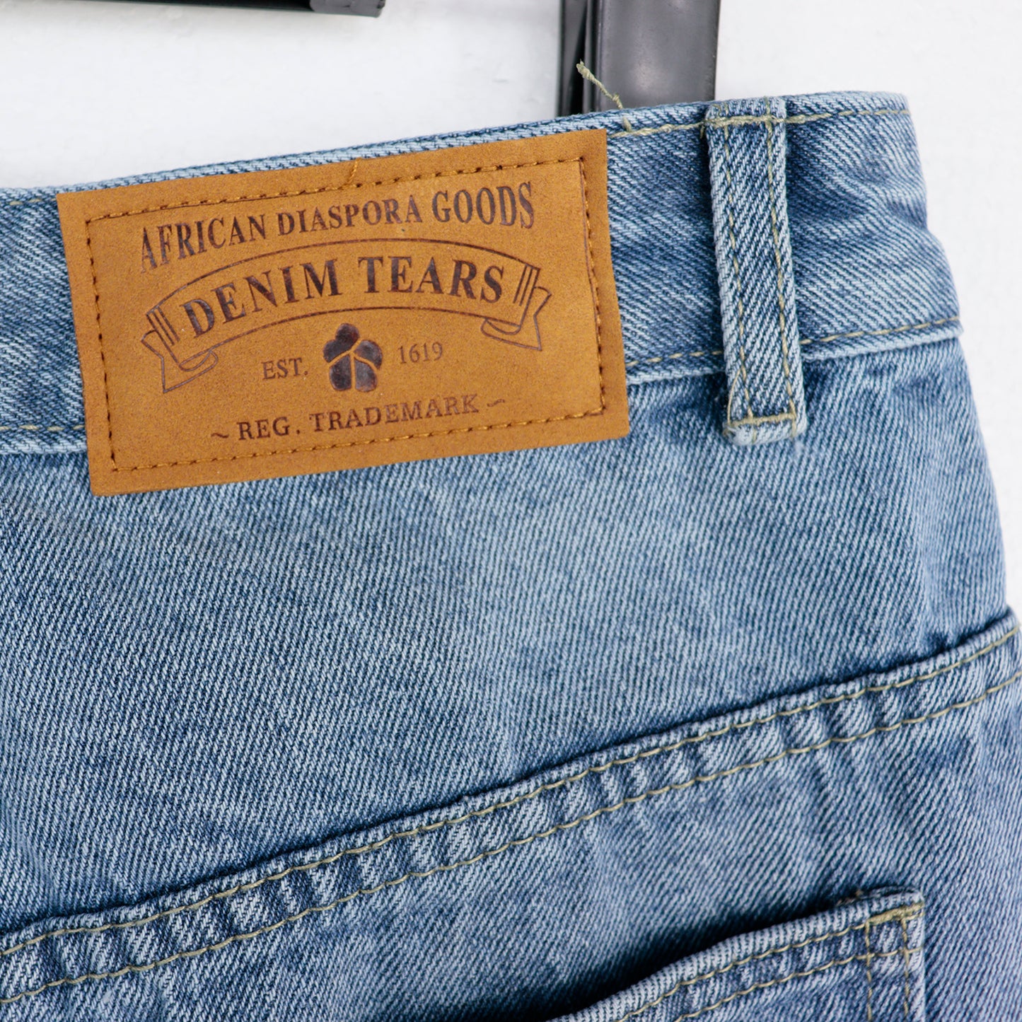 DENIM TEARS SHORT JEANS PANTS